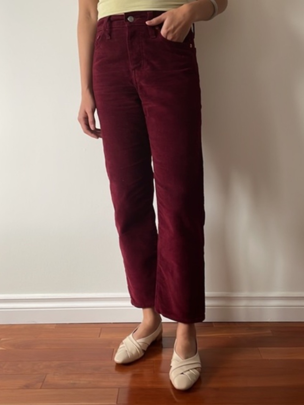 𝅺Levi's Wedgie Straight Leg Cord Potent Purple Corduroy Jean 26